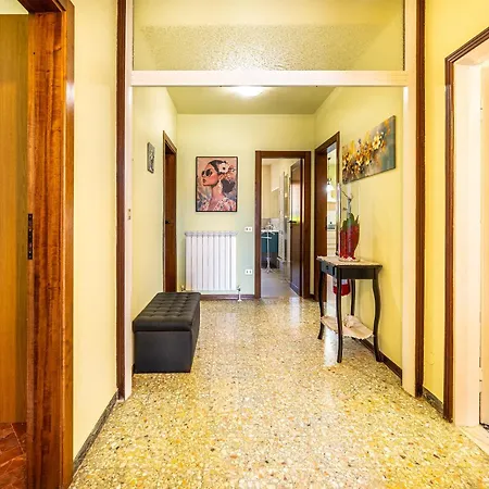 Casa Del Melograno Villa Camaiore