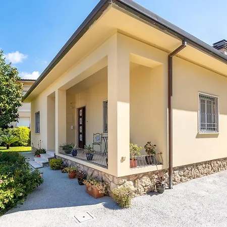 Casa Del Melograno Villa Camaiore